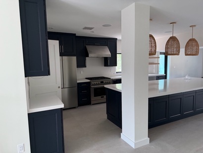 Modern kitchen with an island